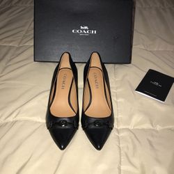 Authentic COACH low heels, size 7.5
