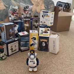 Tampa Bay rays bobble heads and figurines