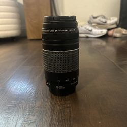 Canon EF 75-300mm Zoom Lens 