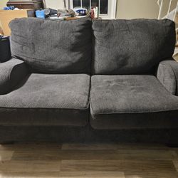 Quality Loveseat 