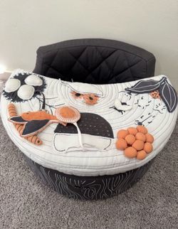 Crate&Barrel baby activity seat