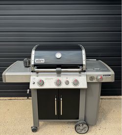 WEBER GENESIS II E 335 SPECIAL EDITION GRILL WITH SIDE BURNER AND ROTISSERIE