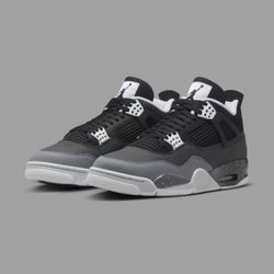 Dead Stock Size 8 Fear 4s