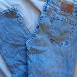 Men. Levis. Strauss Co Jeans 
