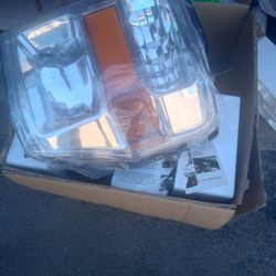 2008-2010 Ford F-250 Headlights 