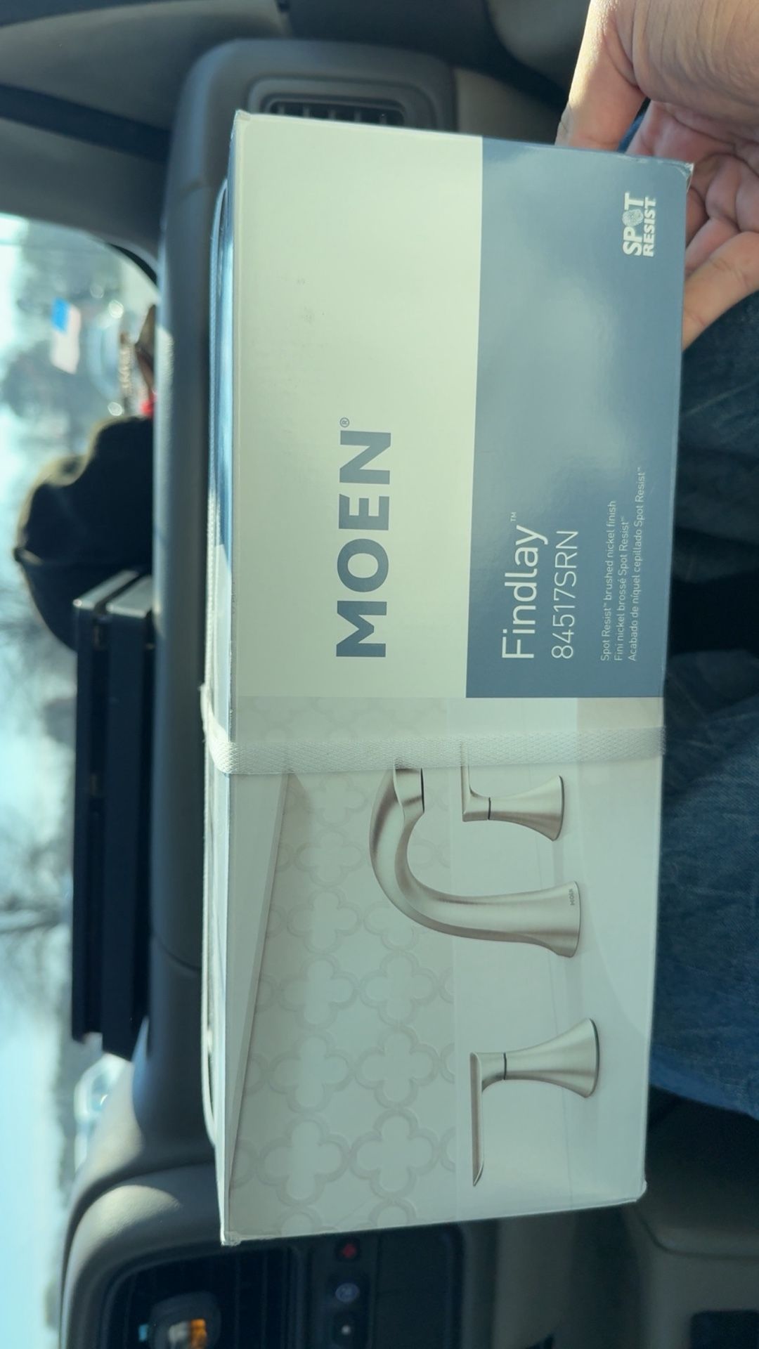 BATHROOM FAUCET BRAND NEW MOEN FINDLAY 8in