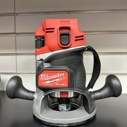 Milwaukee 1/2” Router