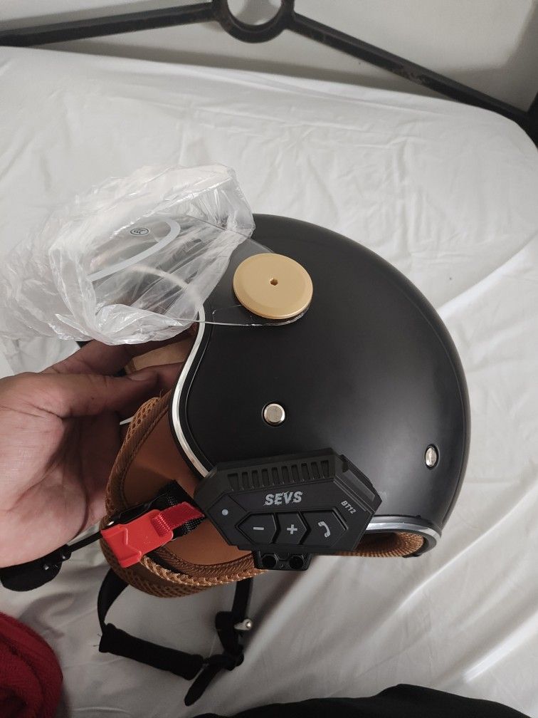 Motorcycle Helmet With Bluetooth