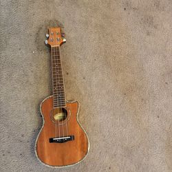 Mitchell ukulele
