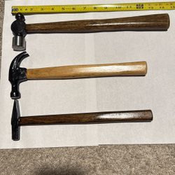 Hammers set in perfect condition .