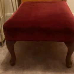 RED BED CUSHION SOFT SEATING CHAIR