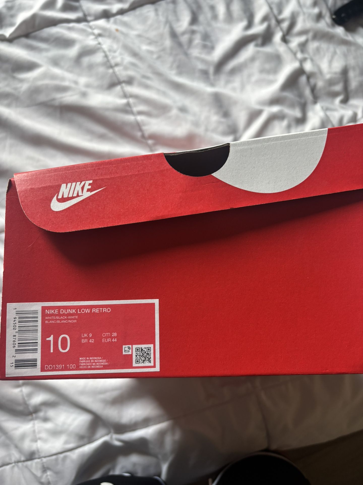 Nike Panda Dunks