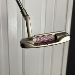 Ping G Le2 Anser Putter