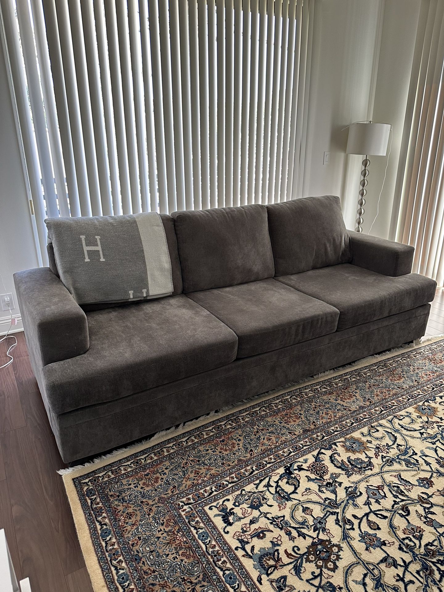 Living Spaces Sofas Bonaterra