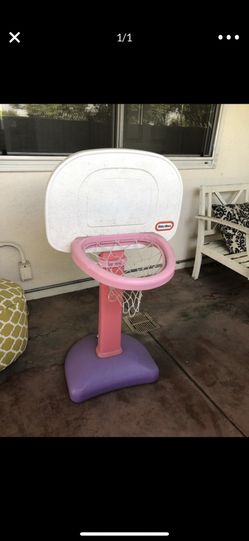 Kids basketball hoop