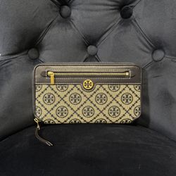 Tory Burch Wallet