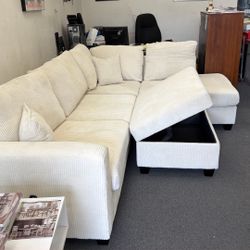 New 106x86 Sectional Couch / Free Delivery 