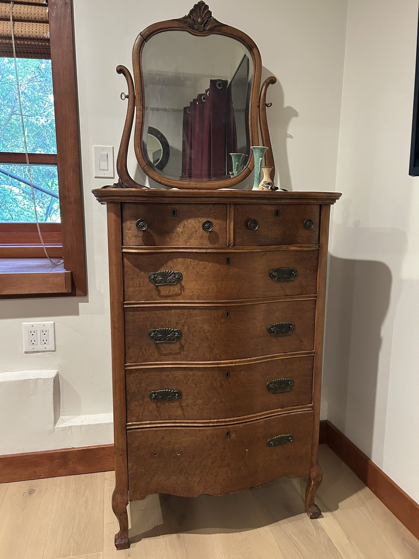 Victorian Style Antique Dresser With Mirror