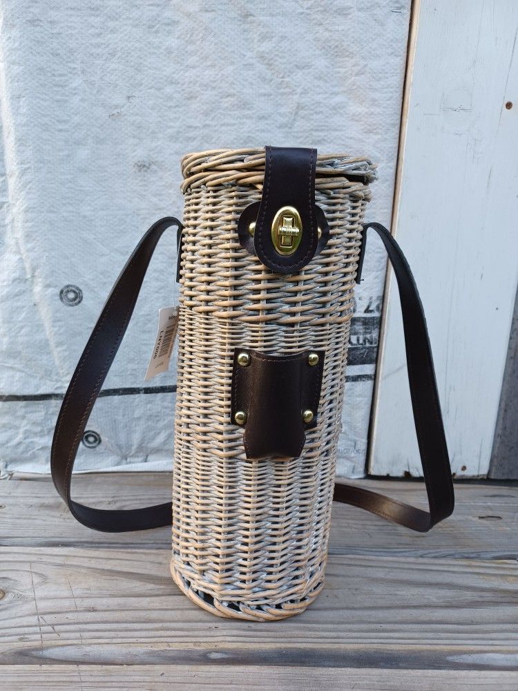New Vintage Vineyard Basket Wine Cooler