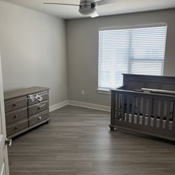 New Baby crib & Dresser Both/ Delivery Included 