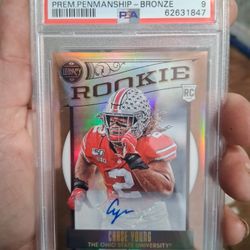 LOOKING FOR A HONDA GROM or SOMETHING TO GET AROUND ON IHAVE SOME MONEY AND SPORTS CARDS TO TRADE WITH IT