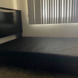 Queen Bedroom Set Wit 55 Inch Tv Nightstand Big Dresser With Mirror 