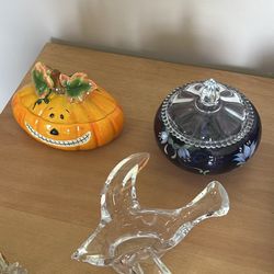 4 Vintage Candy Dishes For $20