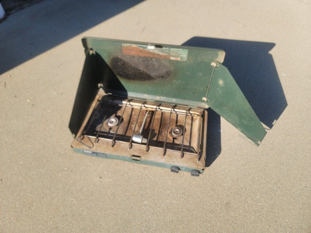 Coleman Propane Stove