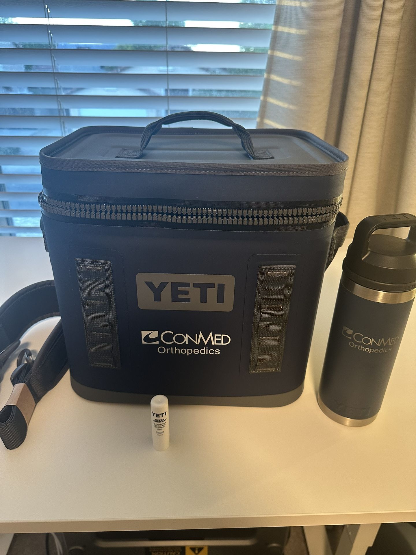 Brand New Yeti Hopper Flip 12 Cooler And 18oz Yeti Thermos