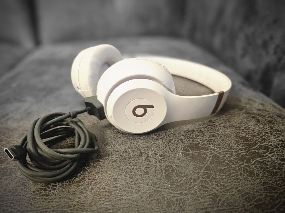Beats Solo 4 - Demo