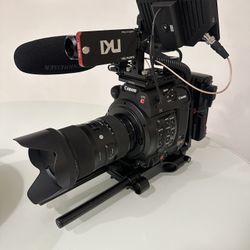 Canon C200 Camera Package (Mint Condition)