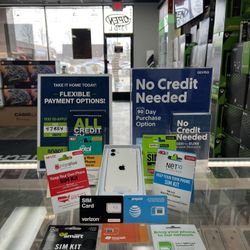 Apple iPhone 12 - 64 GB White - Factory Unlocked **LIKE NEW**