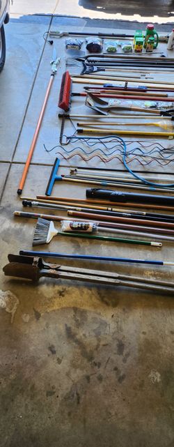 50.00 takes all assorted Gardn tool