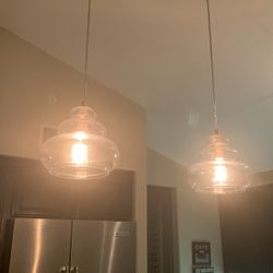 Pendant Lights/Fixtures
