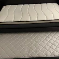 Need Gone!New Day Bed!+ 2 New Twin Mattresses!