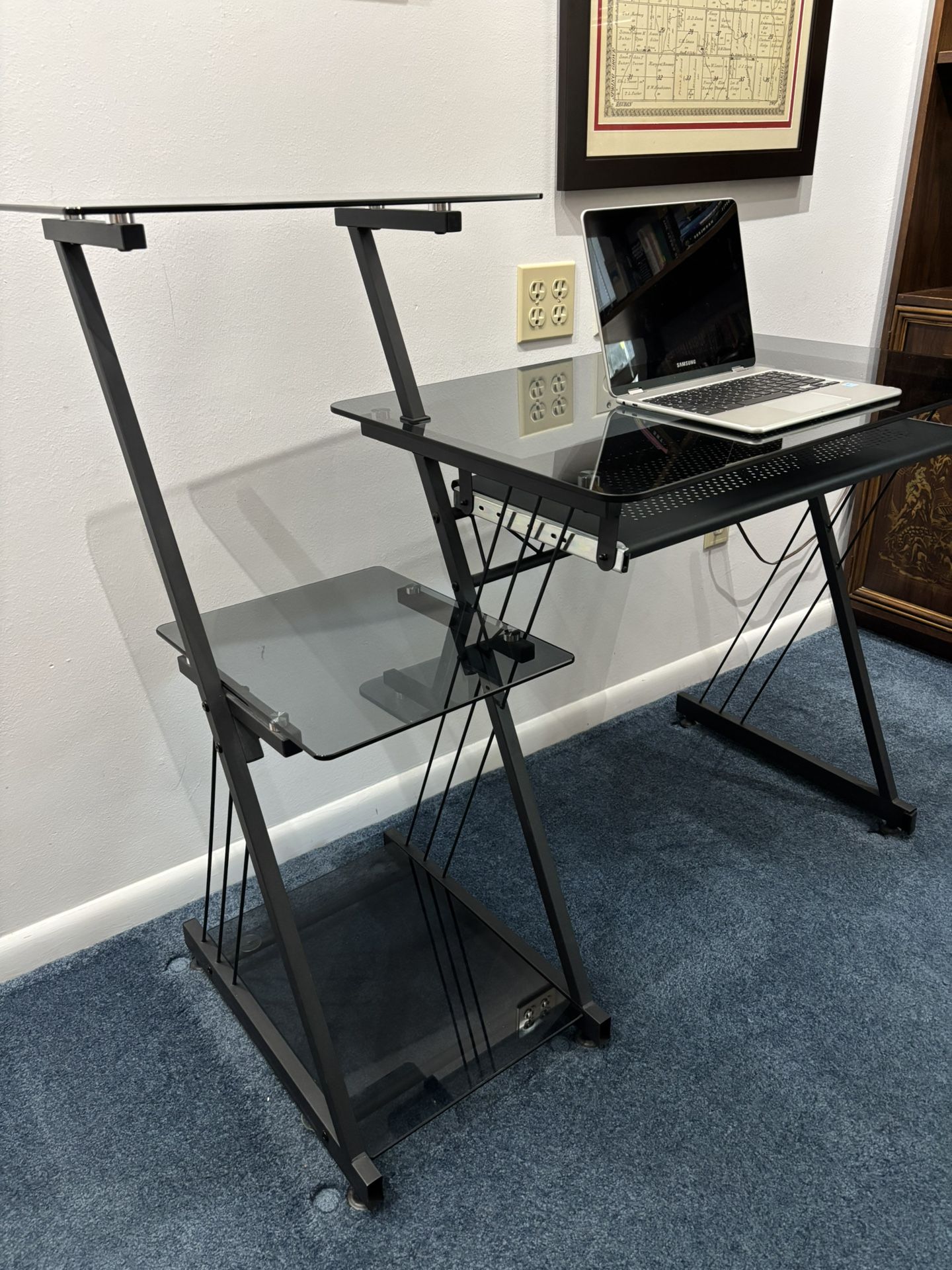 “Limble” Glass Desk