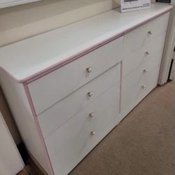 Eight Drawers Dresser