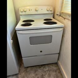 Working electric stove, Asking $150 or best offer