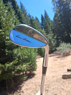 Clevland 60° wedge golf