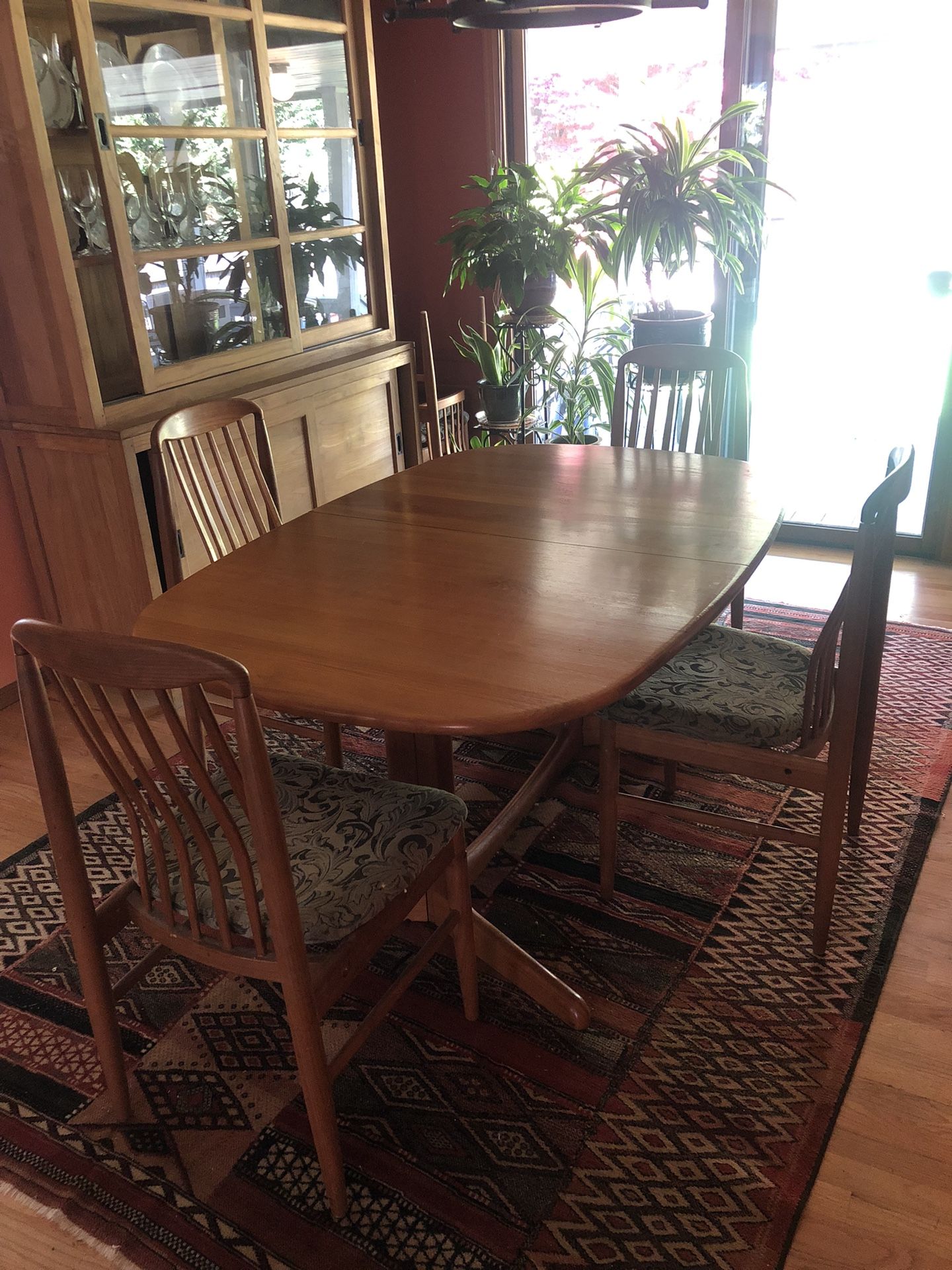 Benny Linden Teak Mid Century Table And. Hairs 