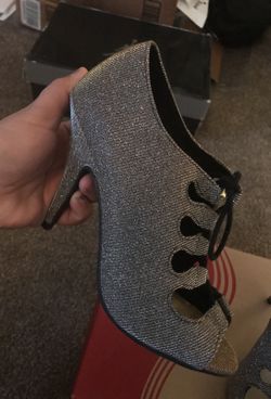 Fioni night heels 👠