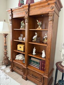 Quality Bernhardt Wood Lighted Bookcase Adjustable Shelves Drawers