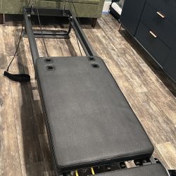 MU Pilates Reformer Machine