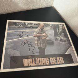 Signed picture of Noel Gugliemi from TWD