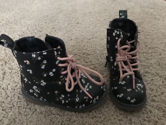 Old Navy baby girl boots