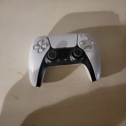 A Ps5 Controller