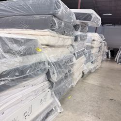 Outlet Mattress Store ✨ Queen Mattress Good Brands Starting From $249 And UP‼️