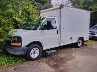 04' GMC Savana