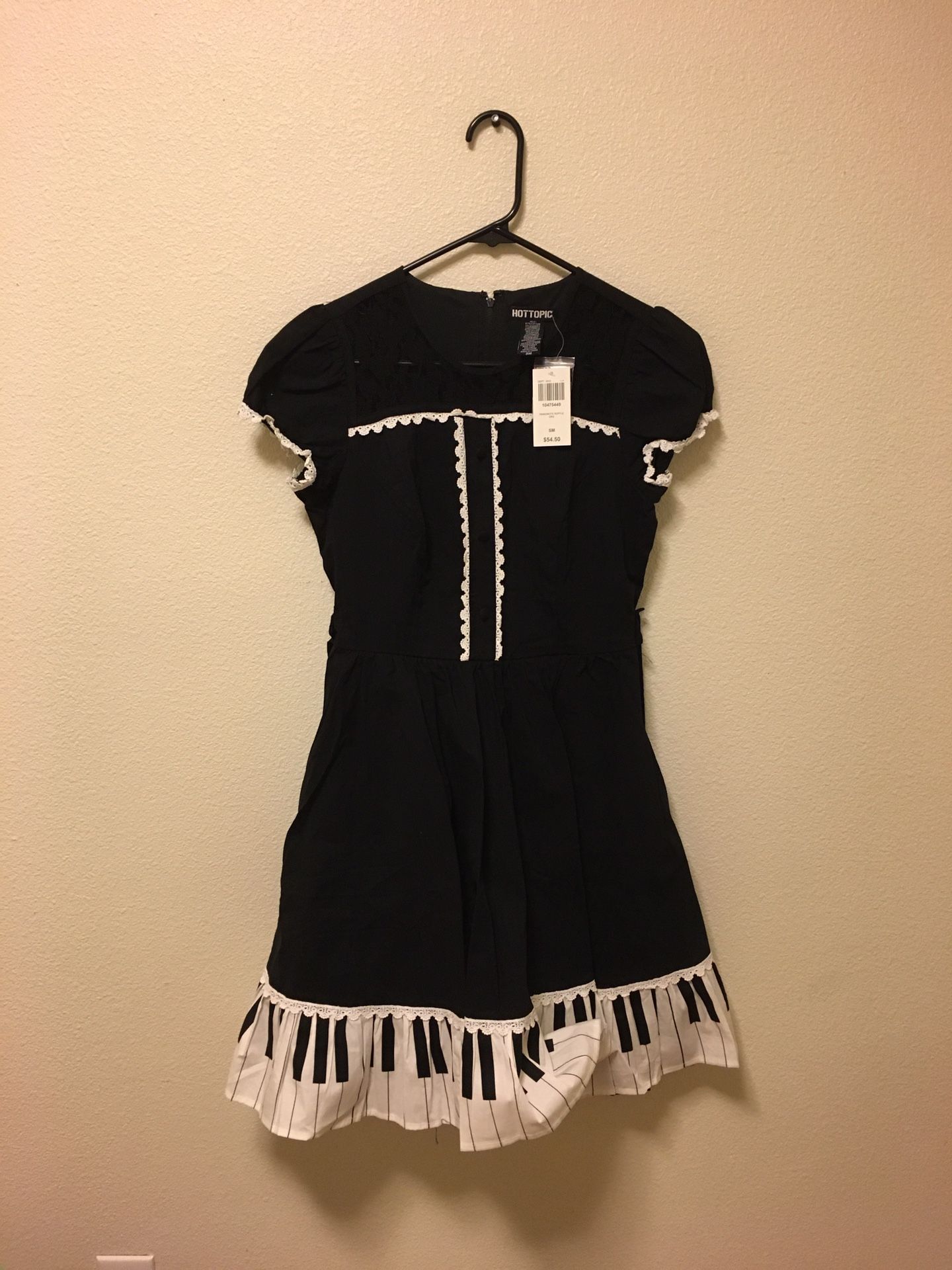 Hot Topic New Small Piano Ruffle Lace Black White Gothic Lolita Striped Dress