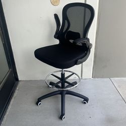 New In Box Drafting Computer Chair Seat Height Adjustable From 22” To 29” Tall With Footrest And Flip Back Armrest Office Furniture 